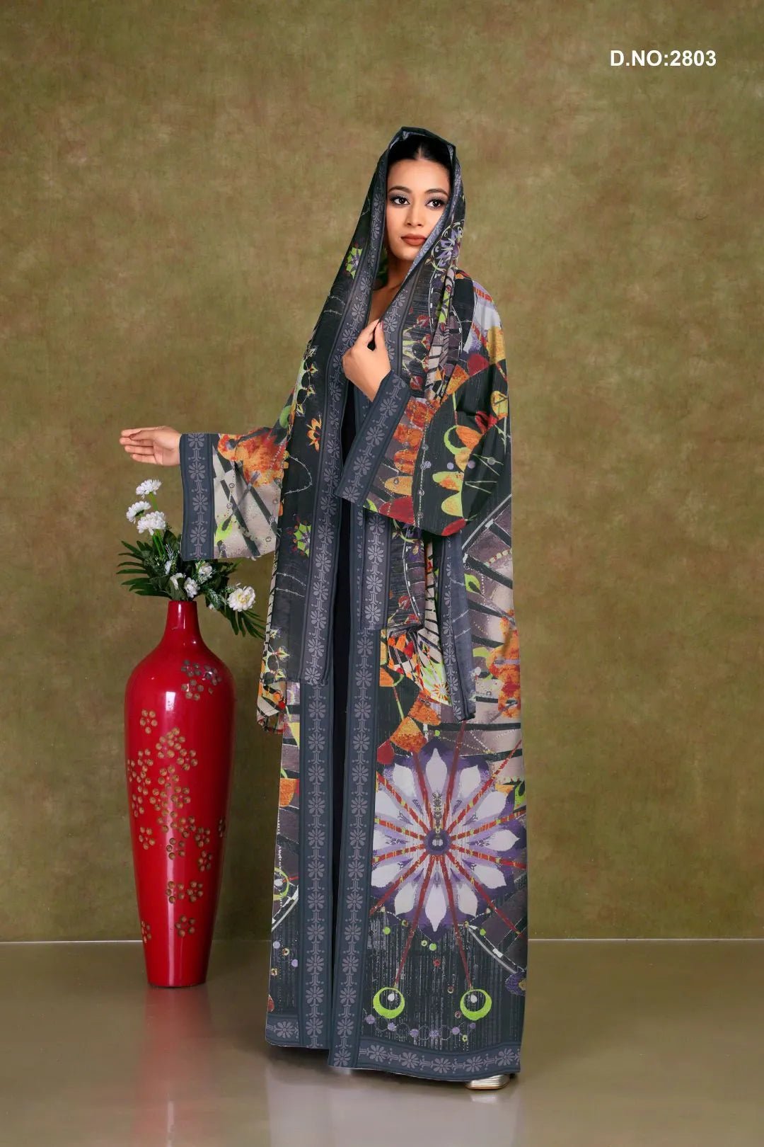 Weightless Chiffon Shrug with Geometric Florals - غاجي والا إكسبورت Gajiwala Export