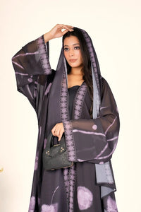 Weightless Georgette Shrug in Black and Plum Mist - غاجي والا إكسبورت Gajiwala Export